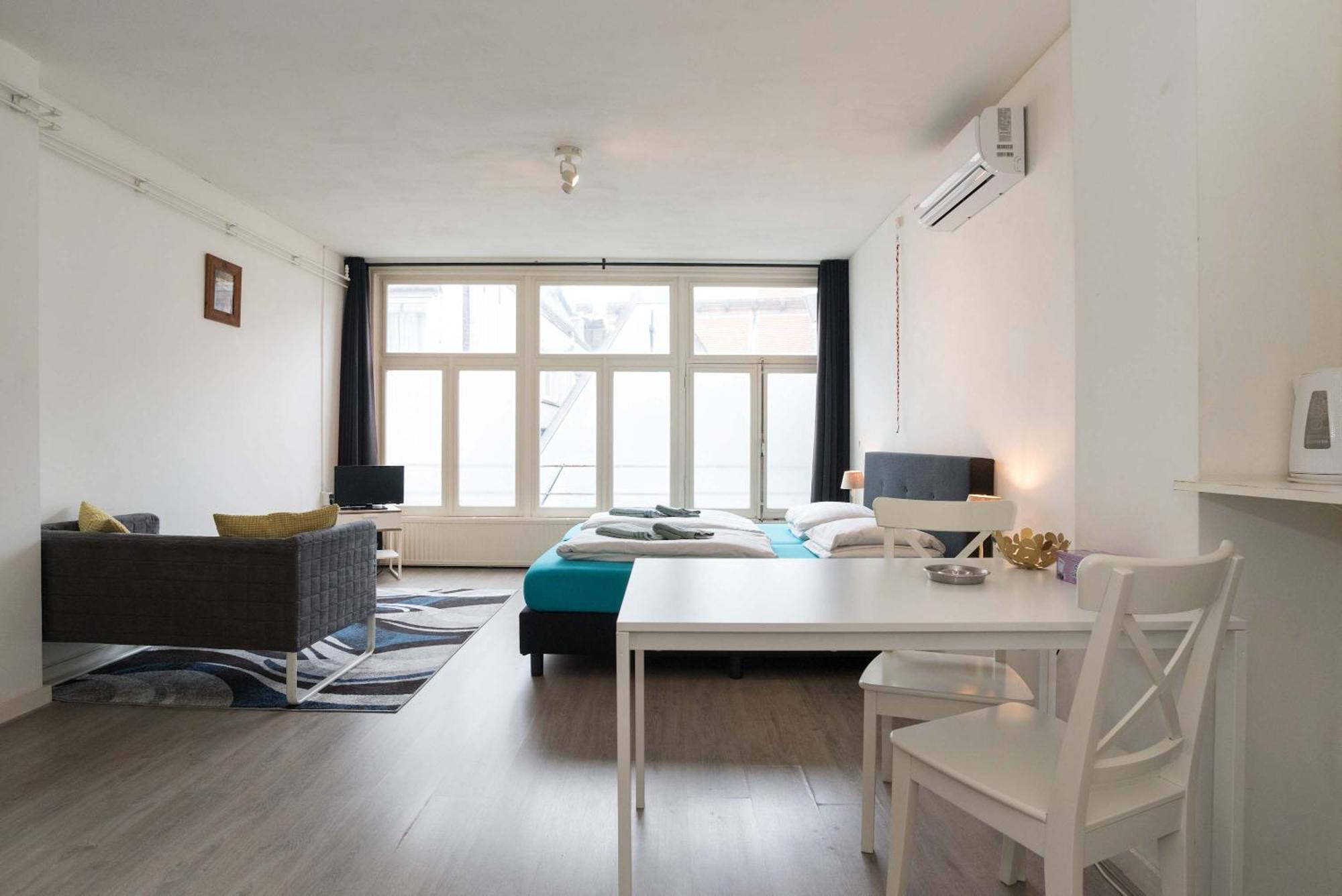 Redlight District Private Smokers Friendly Studio Амстердам Екстериор снимка